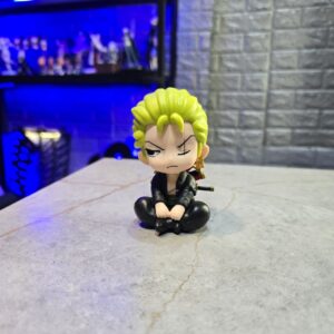 فیگور زورو نشسته چیبی